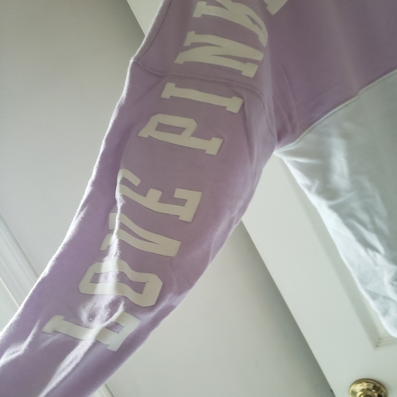 Pink Victoria's Secret crewneck - Picture 3 of 5